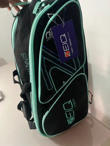 Raqueteira Zeiq light Leo branco ( etiqueta)