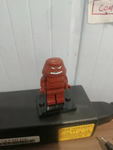Boneco Clay face (cara de barro) Novo LACRADO