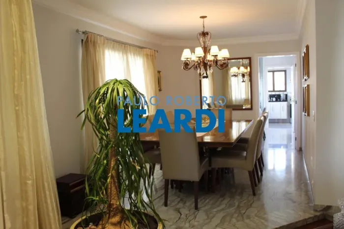 APARTAMENTO - VILA MARIANA - SP