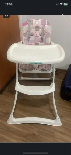 Cadeira de alimentação 