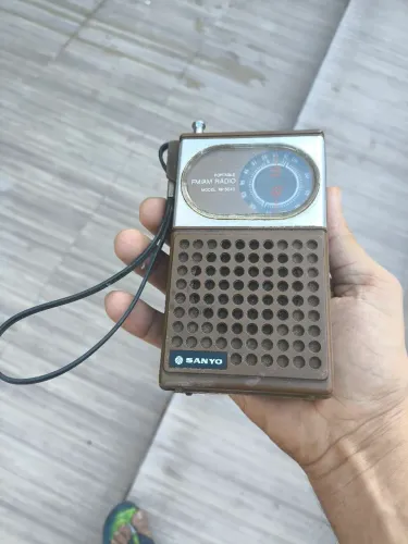 Rádio Sanyo RP - 5040