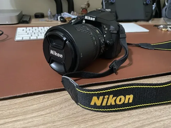 Nikon D5300 + 18-105mm VR + 70-300mm VR + 32GB (Apenas 5.5k Cliques)