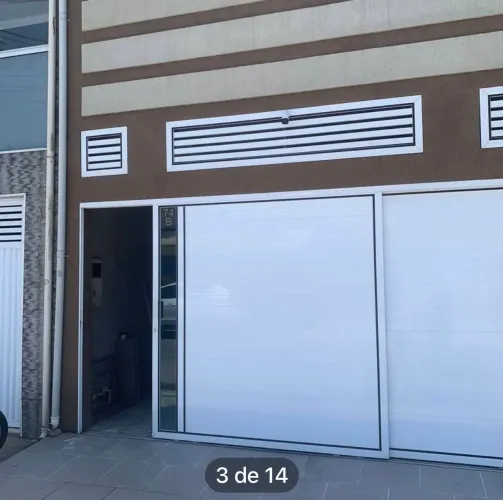 Venda de casa sobreposta 300.000,00
