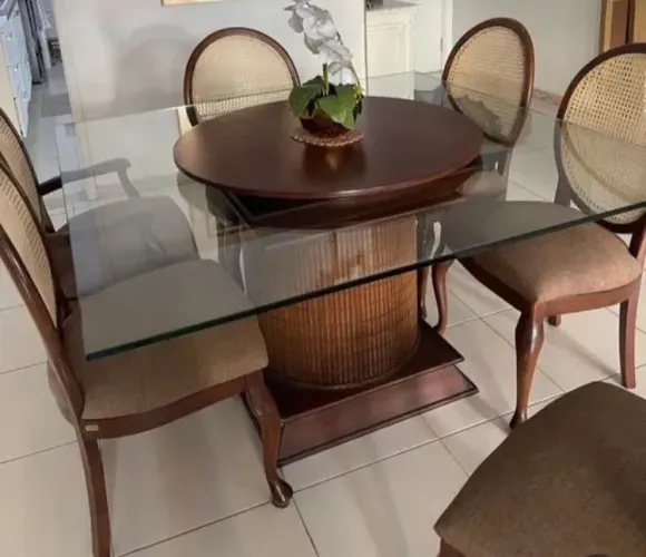 Mesa de jantar Clássica