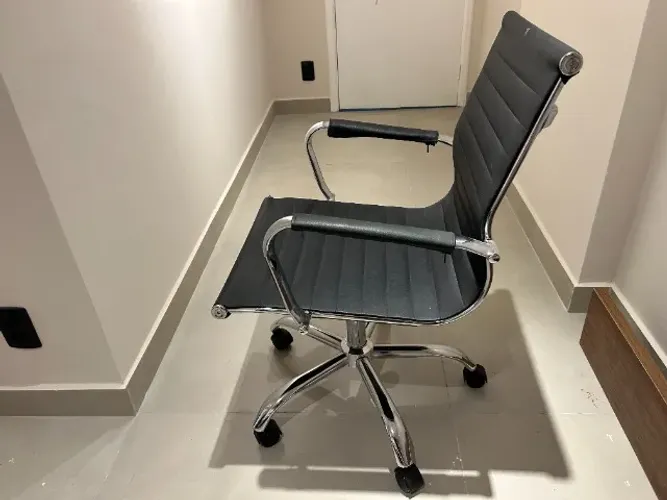 Cadeiras sala de reunião (4 unidades)