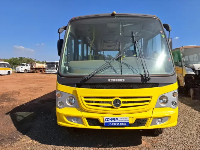 Microonibus caio 32 lugares