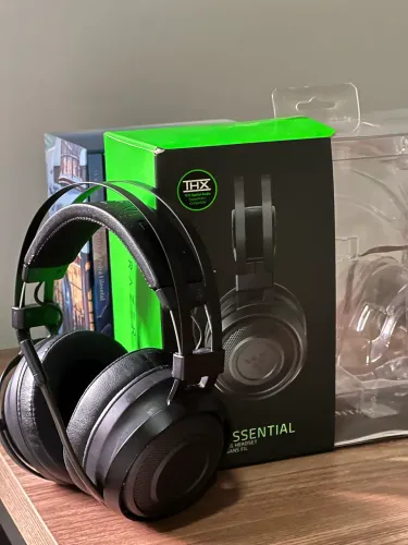 Headset Razer Nari sem fio