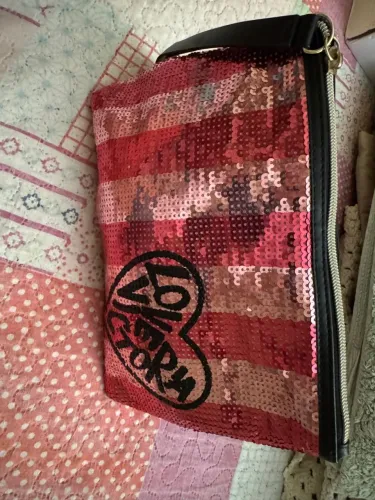 Necessaire Victoria Secretes 