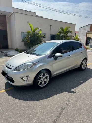 Ford Fiesta SE 1.6 16V Flex 5P 2013