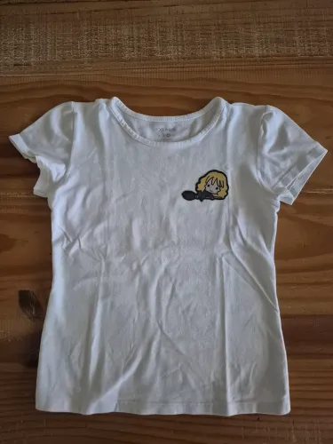 Blusa com adesivo termocolante tam. 8