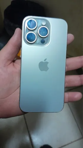 iPhone 15 pro 128g