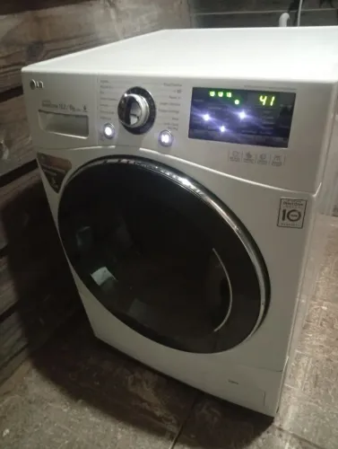 Lava e seca LG 10kg funcionando perfeitamente ótima máquina bem conservada