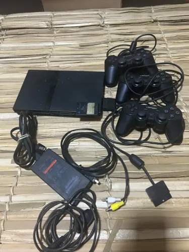 PlayStation 2 slim 