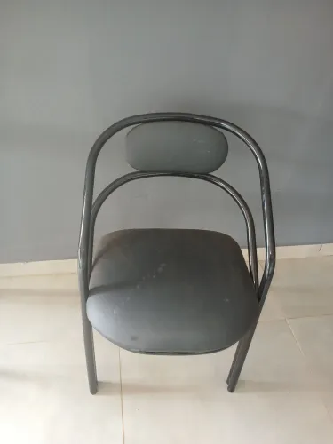 Cadeira tubular reformada