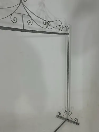 Arara para loja de roupas