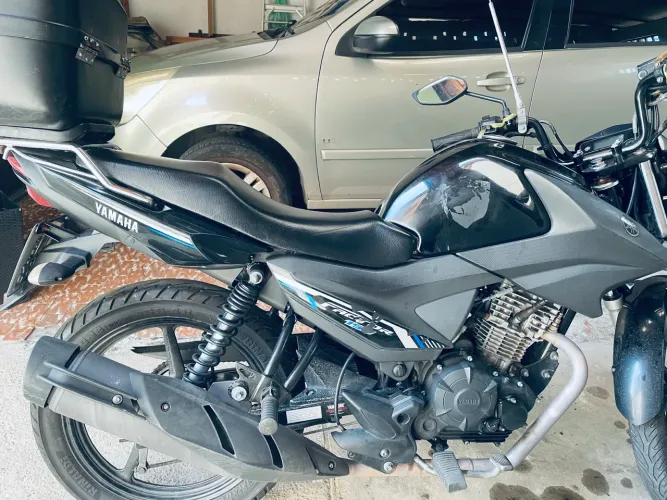 Moto YAMAHA Factor ED 