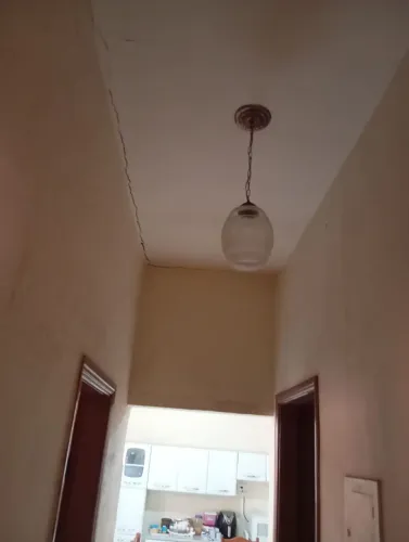 Pendente simples com cúpula de vidro