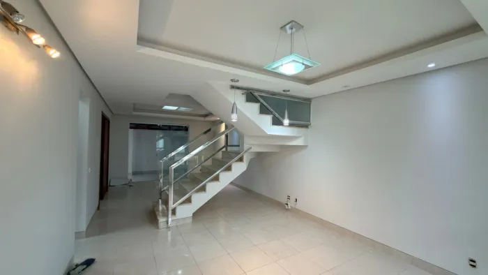 Casa 4 quartos em Condomínio no Ibituruna