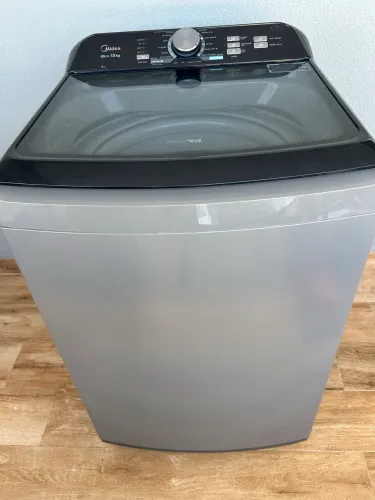 Máquina de lavar Mideia 13 kilos Usada