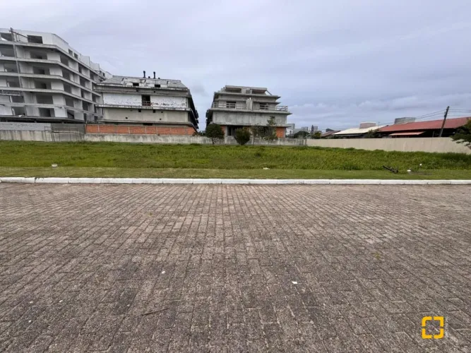 Terreno à venda no Campeche, Florianópolis