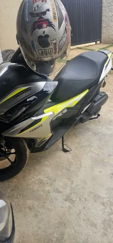Yamaha Aerox Nova