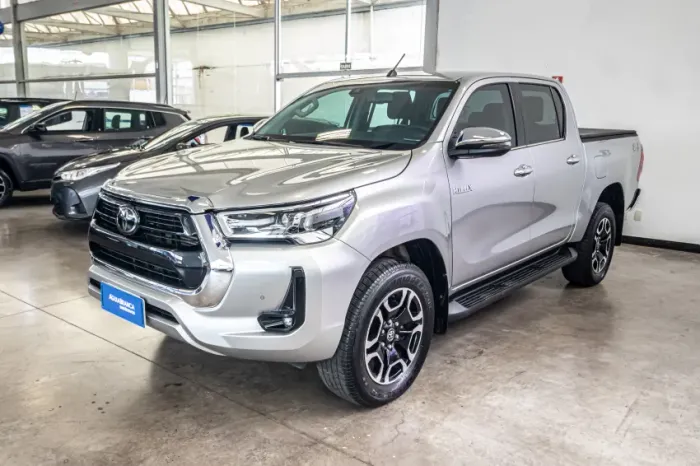 Toyota Hilux CD SRX 4X4 2.8 TDI 16V Diesel Aut. 2021