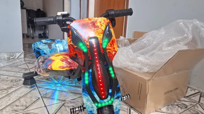 Triciclo Elétrico Drift Infantil - Completo com Kit Proteção