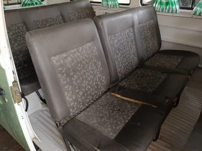 Bancos para salão de Kombi 2010