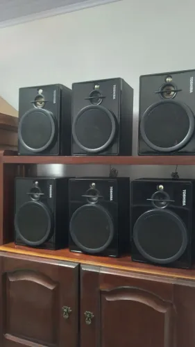 6 Caixa de som TOSHIBA