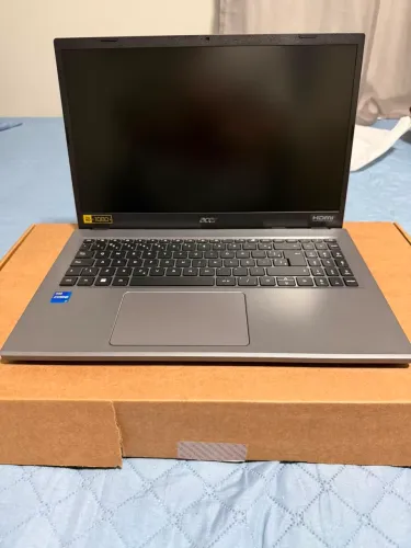 Vendo Notebook Acer Aspire GO-15.