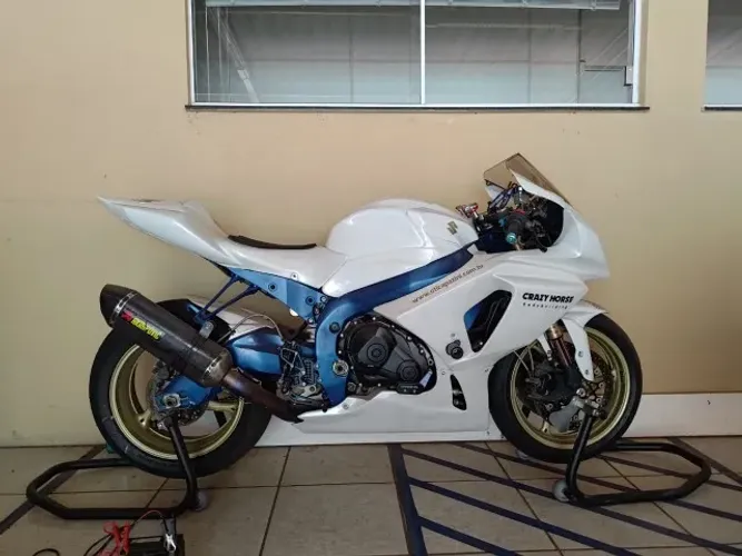 Srad GSX-R 1000 Pista