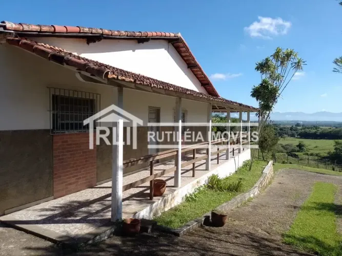 Rutiléia Imóveis vende maravilhoso Sitío situado na Estrada do Sapê, Jardim cabuçu - Itabo