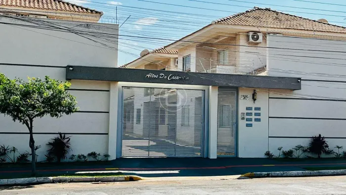 SOBRADO NO CONDOMÍNIO ALTOS DO CACHOEIRA