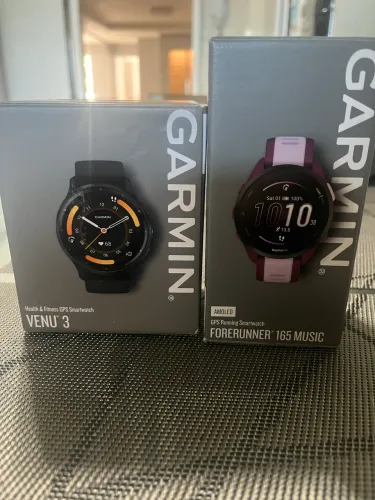 FORERUNNER® 165 MUSIC / VENU 3