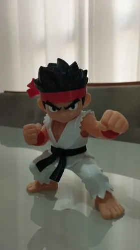 Action figure ryu