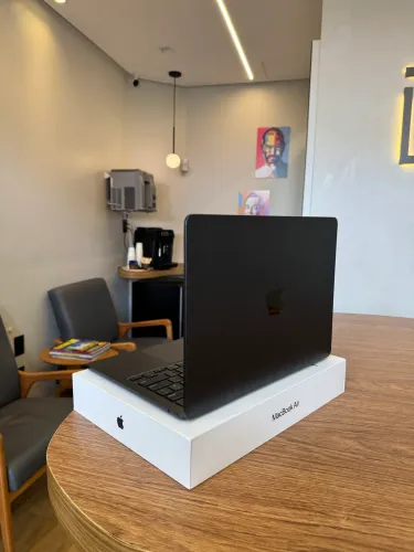 MacBook Air M2 Preto 256/08GB Semi/ Loja Física 