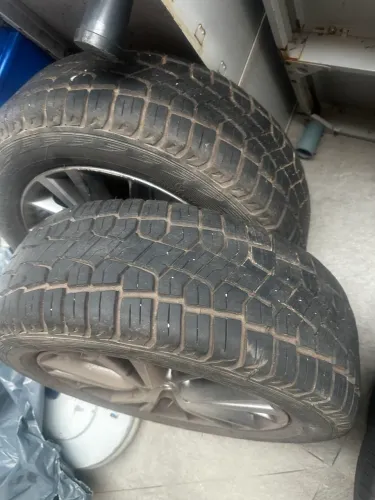 Rodas Originais Corolla XEI 2017 Aro 16 + Pneus em Ótimo Estado