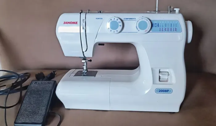 Máquina de costura Janome Doméstica 