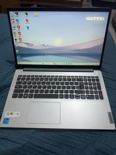Notebook Lenovo IdeaPad 1 i3 - 8GB RAM - SSD 256GB - 15,6? Full HD