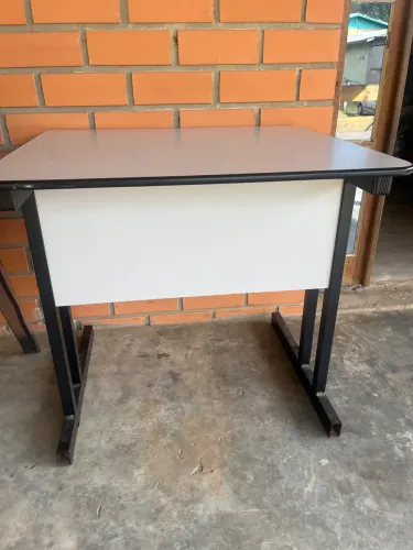 Mesa escritório - escolar