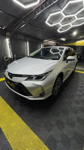 Toyota Corolla Altis Prem. Hybrid 1.8 Flex AUT 2023