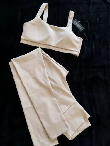 Conjunto fitness NOVO na etiqueta