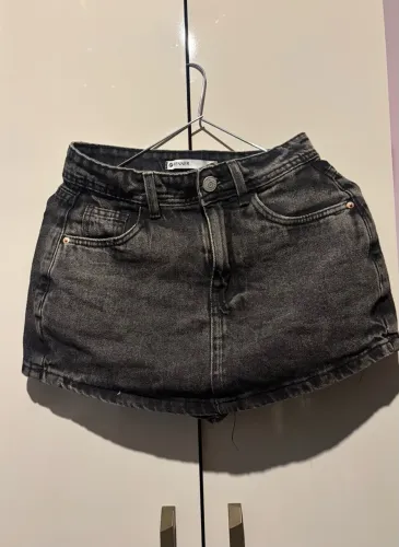 Short saia