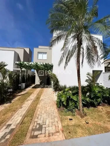Sobrado à venda com 4 quartos no Jardins Berlim, Senador Canedo, GO