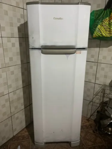 Geladeira Esmaltec Duplex