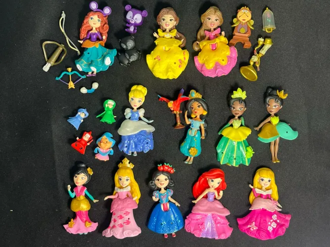 Miniaturas Princesas da Disney 