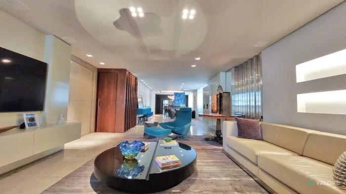 Apartamento 4 quartos Funcionários
