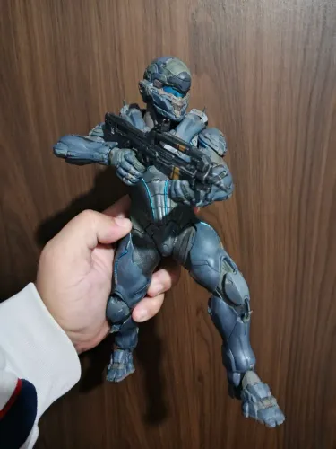 Boneco Halo