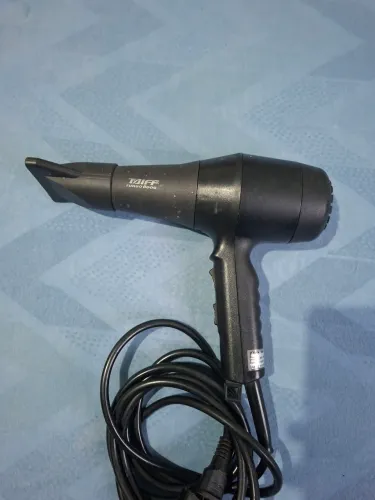 Taiff Turbo 6000 na cor preta.
