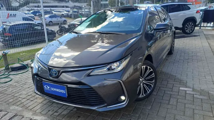 Toyota Corolla Altis Prem. Hybrid 1.8 Flex AUT 2023